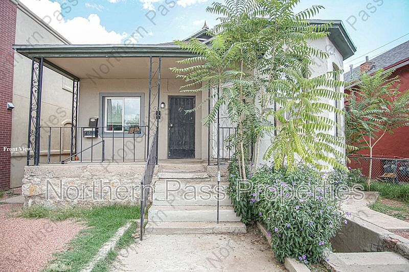 1st image of 1104 Myrtle Ave #3