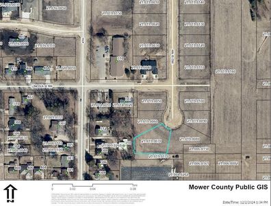 307 3rd St NW, Adams, MN, 55909