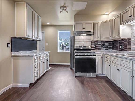 4th image of 7010 Julian Ave
