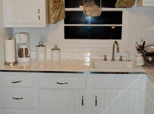 6105 Larkspur Dr, Alexandria, VA 22310