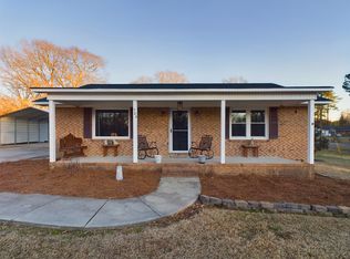 504 Oakhaven Dr, Lancaster, SC 29720