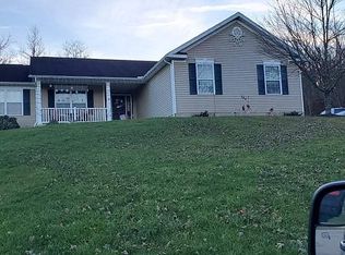 49 Central Ave, Charleroi, PA 15022