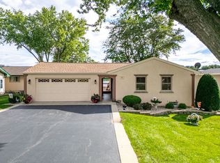 839 Breckenboro Rd, Davis, IL 61019
