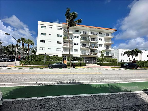 4th image of 1428 Euclid Ave APT 202