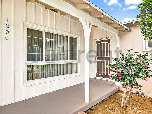 3rd image of 1200 E Elgenia Ave