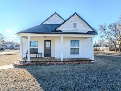 400 N Oklahoma St, Thomas, OK, 73669