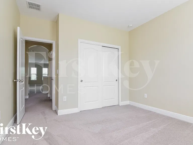5948 Village Center Dr — Photo 9