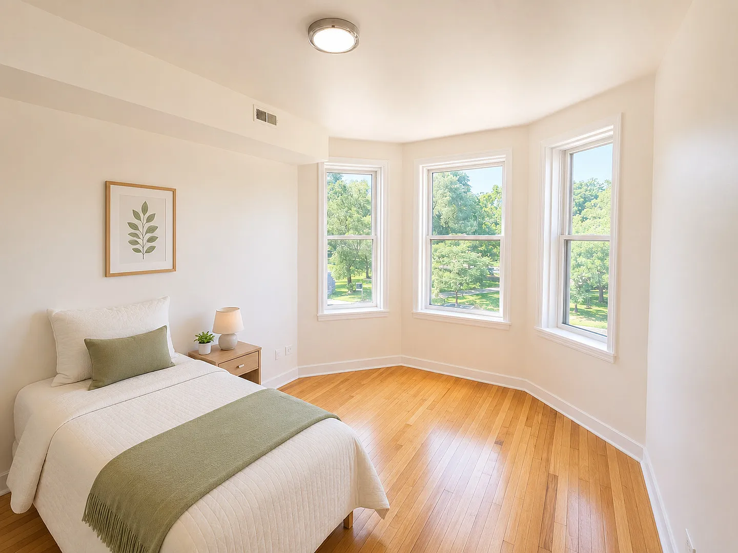 2 bed, 700 sqft, $1,500 — Photo 4
