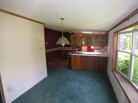 2nd image of 937 Timberwood Ln