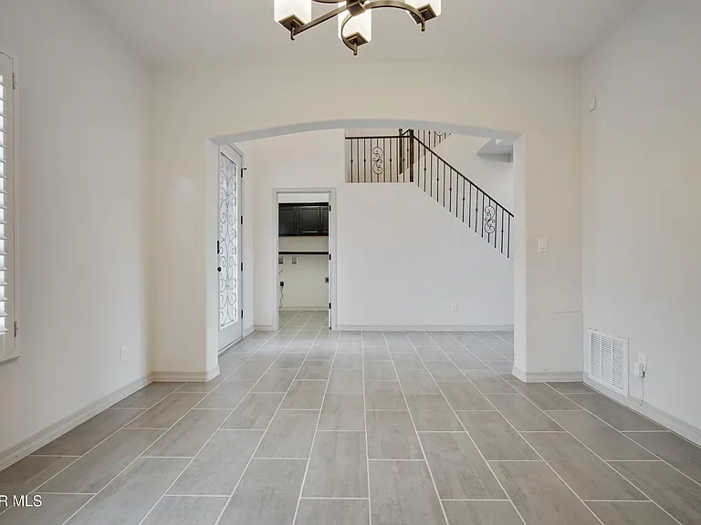 11393 Bullseye St — Photo 5