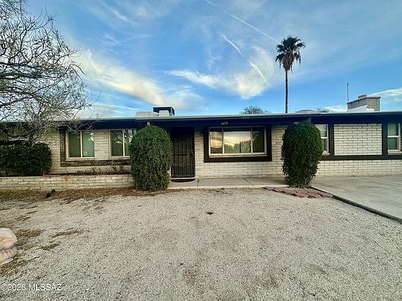 3rd image of 3214 W Bartlett Pl