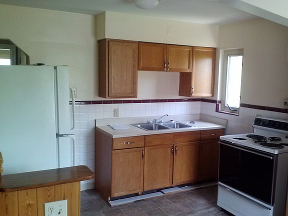 5th image of 2578 Montana Ave #2