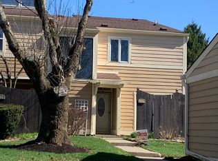 635 Cobblestone Rd, Avon, IN 46123