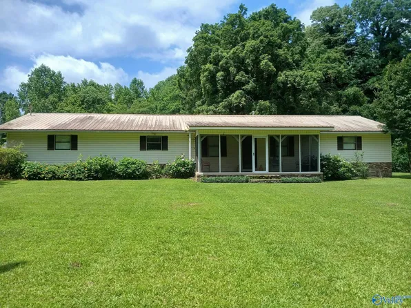 170 Satterfield Ln N, Gadsden, AL 35901