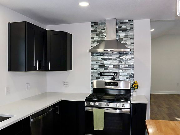 5th image of 10001 SW State Route Z