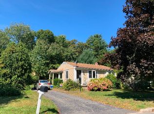 114 Butternut St, Springfield, MA 01128