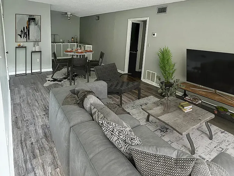 Darby Place Apartments — Photo 5