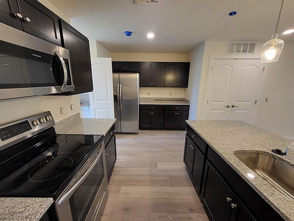 Unit 3 kitchen