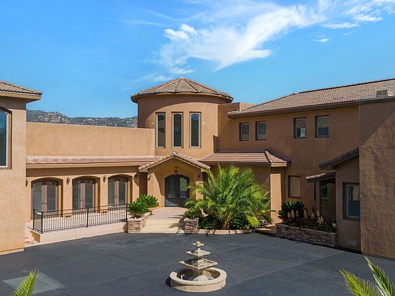 3rd image of 3034 Mountain View Dr