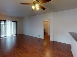 590 NW Lost Springs Ter Unit 301, Portland, OR 97229