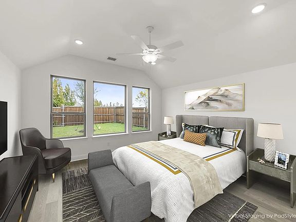 The Huntley B Primary Suite Bedroom
