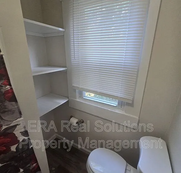 1531 Richmond Ave — Photo 21
