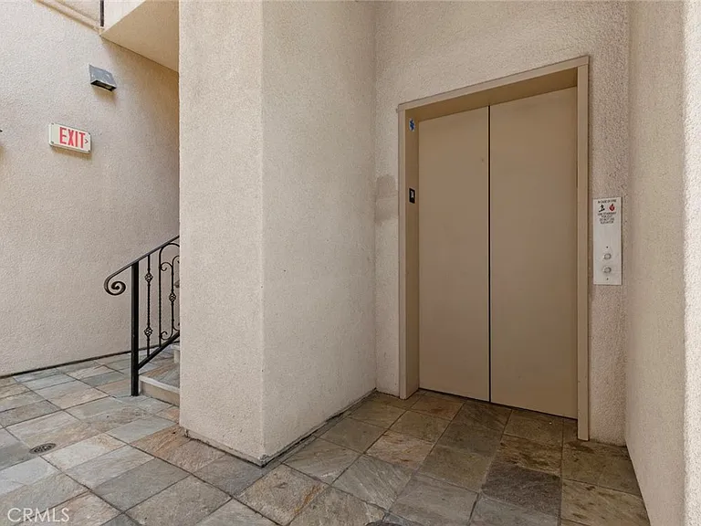 333 Milford St #105 — Photo 44