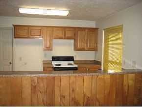 4th image of 10345 Suez Dr