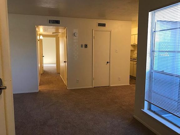 5th image of 4601 Carlisle Blvd NE APT G7