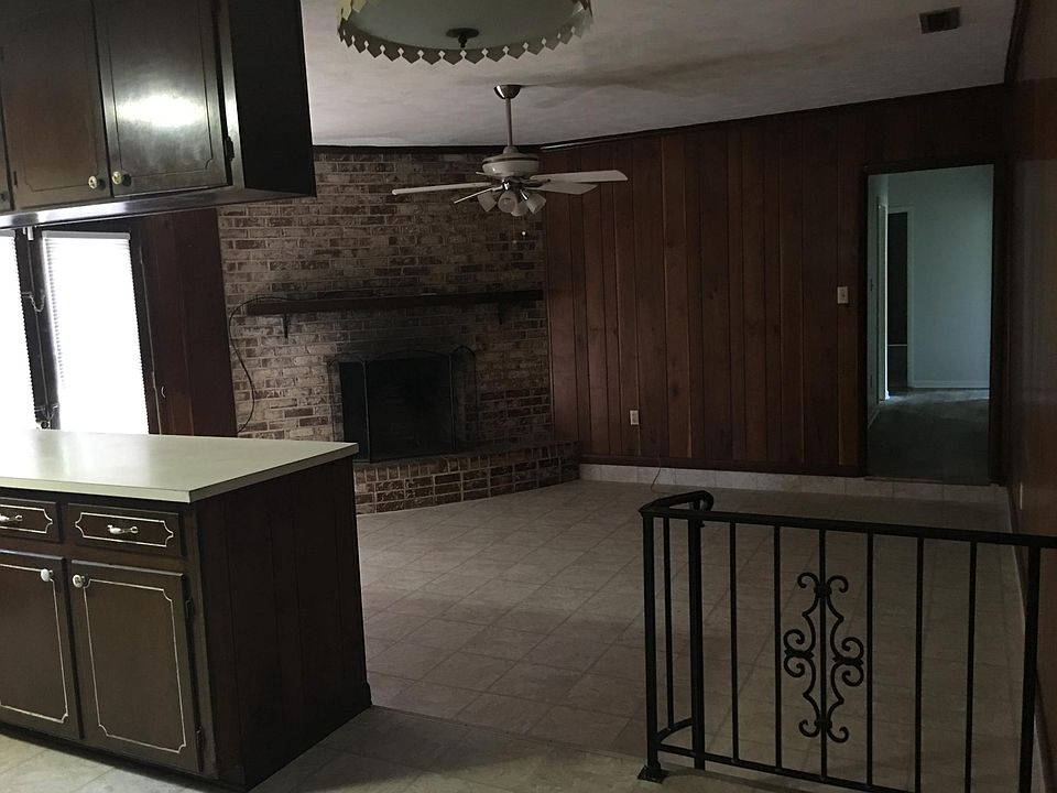 1st image of 1401 Buena Vista Dr