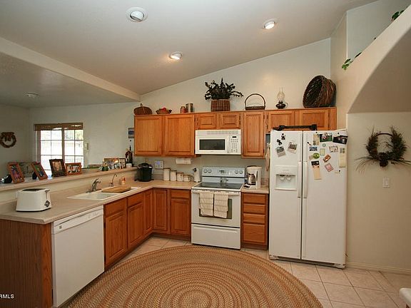 5th image of 857 E Stonewood Dr
