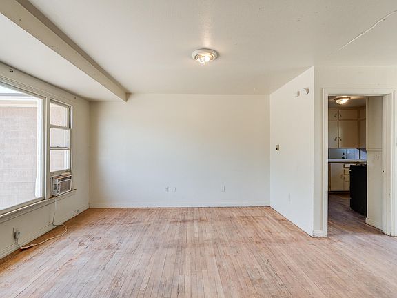 2nd image of 2512 41st St