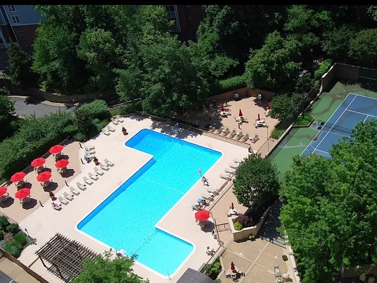 5500 Holmes Run Pkwy #217 — Photo 13
