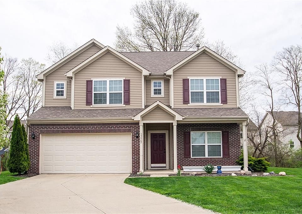 1st image of 13865 Black Canyon Ct