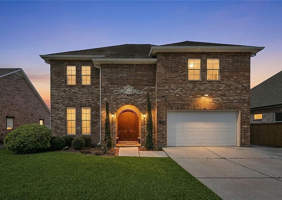 1st image of 1109 Lake Frances Dr