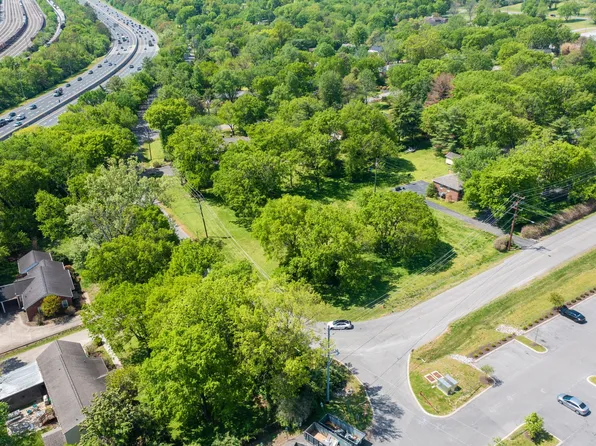 709 Lambert Dr, Nashville, TN 37220