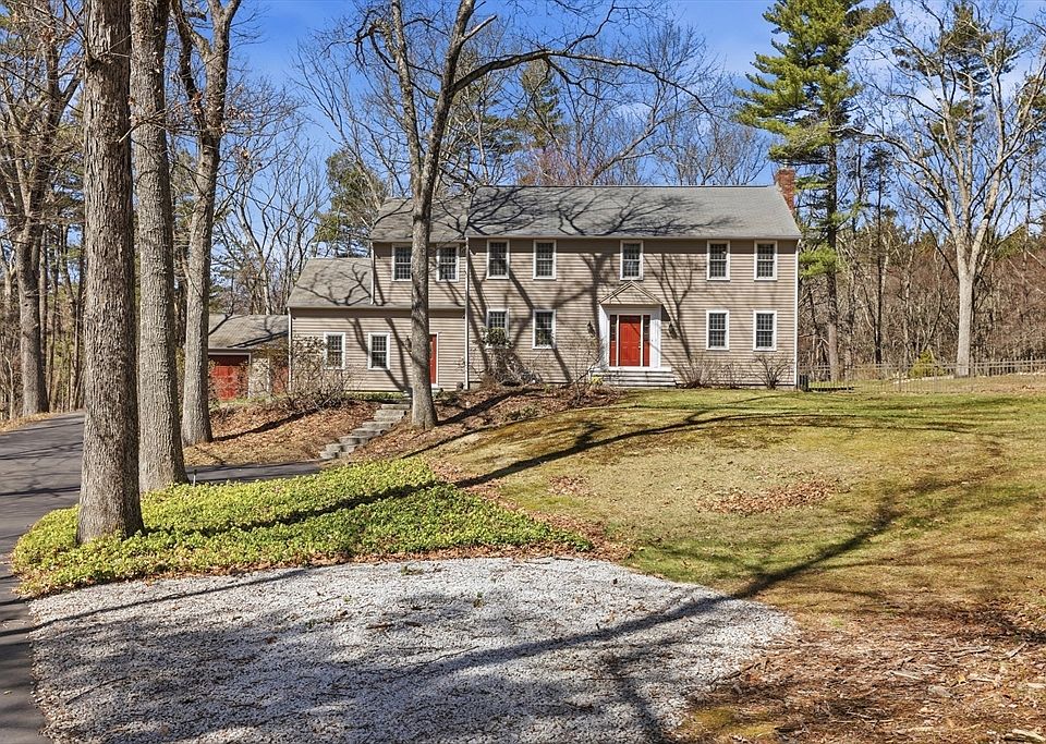 1st image of 15 Long Ridge Rd