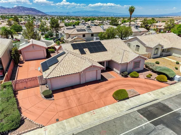1843 Appaloosa Rd, Henderson, NV 89002
