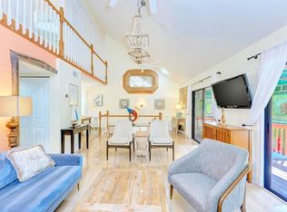 362 Canal Rd, Sarasota, FL 34242