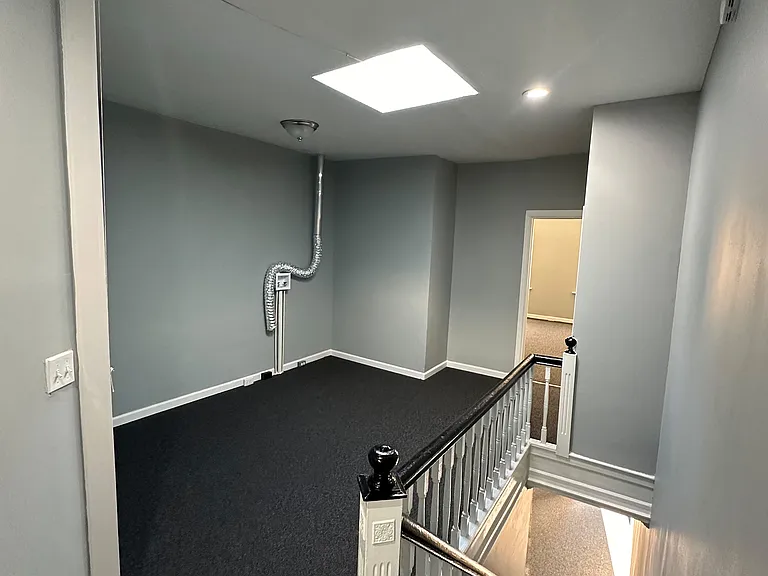 438 N Lakewood Ave — Photo 10