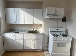 37-42 Crescent St #3, Long Island City, NY 11101
