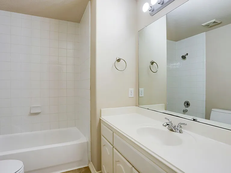 10606 Badger Canyon Dr — Photo 16