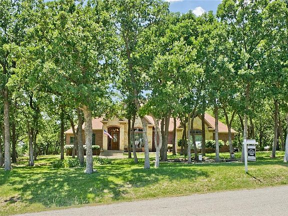 2nd image of 113 Chappel Hill Ct