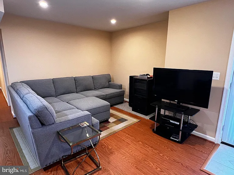 5802 Telluride Ln #BASEMENT — Photo 8