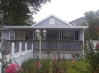 1524 Mayfield Rd, Edgewater, MD 21037