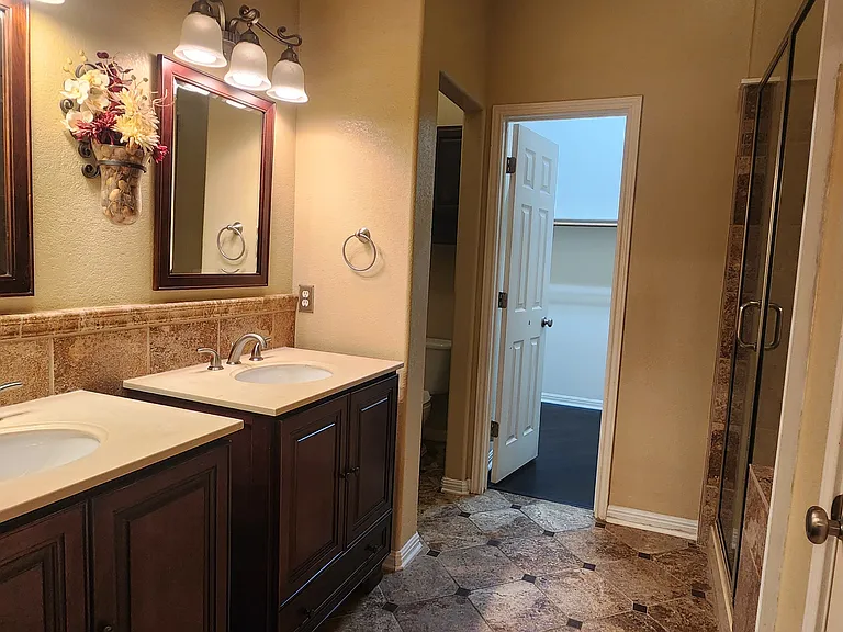 8123 Campeche Bay Pl — Photo 9
