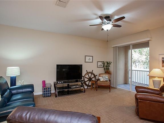 2nd image of 1475 Hillview Ln