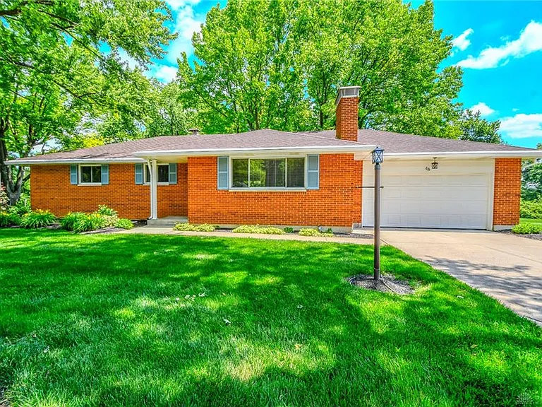 96 Pine Bluff Dr — Photo 1
