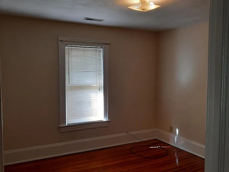 511 Janette Ave SW — Photo 14