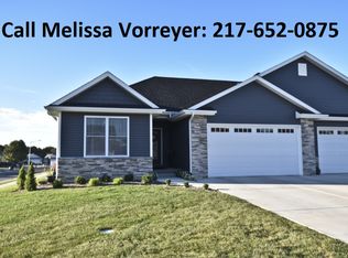 4820 Chestnut Dr, Springfield, IL 62711